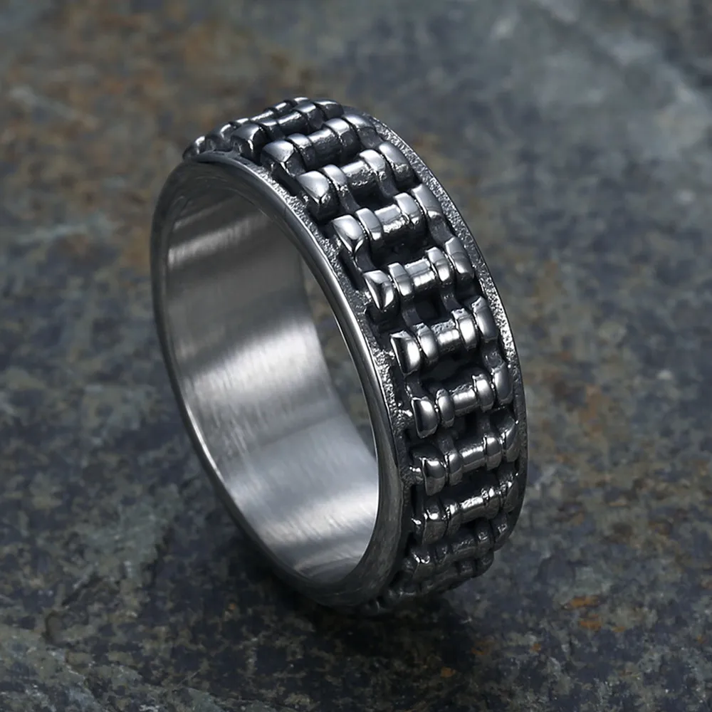 Fashion Personality Creative Gothic Motorcycle Chain Shape Ring Punk Rock Motorcycle Jewelry Ring for Men
Fashion Personality Creative Gothic Motorcycle Chain Shape Ring Punk Rock Motorcycle Jewelry Ring for Men