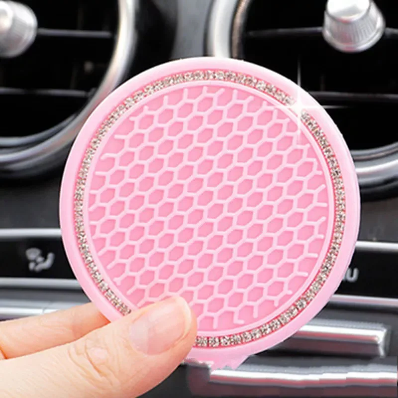 Car Non-slip Water Cup Pad Diamond Rhinestone Bling Decoration Auto Interior Cup Bottle Anti-skid Rubber Mat Car Accessories 
Car Non-slip Water Cup Pad Diamond Rhinestone Bling Decoration Auto Interior Cup Bottle Anti-skid Rubber Mat Car Accessories