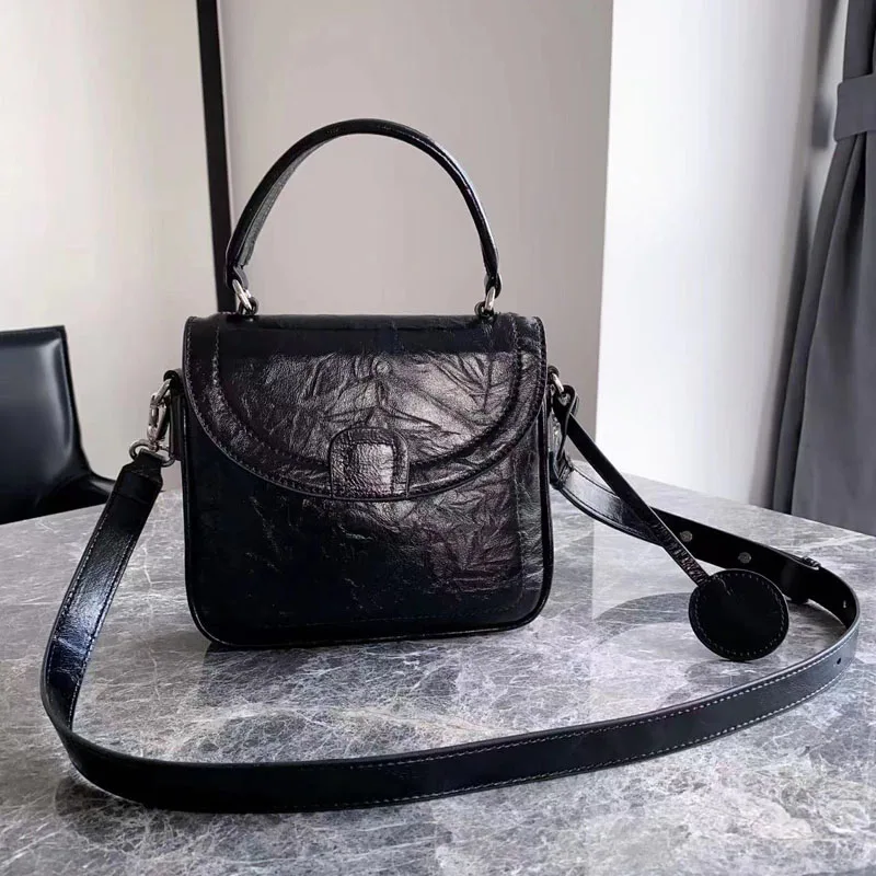 Fashion Patent Leather Women Handbag Shiny Cowhide Flap Shoulder Bag For Female Luxury Ladies Small Crossbody Bags 2023 Summer
Fashion Patent Leather Women Handbag Shiny Cowhide Flap Shoulder Bag For Female Luxury Ladies Small Crossbody Bags 2023 Summer