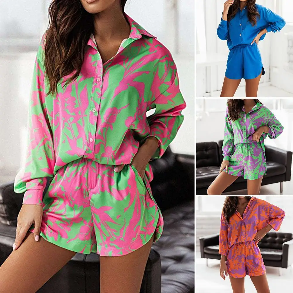 1 Set Women Outfit Printed Turn Down Collar Loose Long Sleeve Single Breasted Shirt Shorts Outfit for Summer
1 Set Women Outfit Printed Turn Down Collar Loose Long Sleeve Single Breasted Shirt Shorts Outfit for Summer