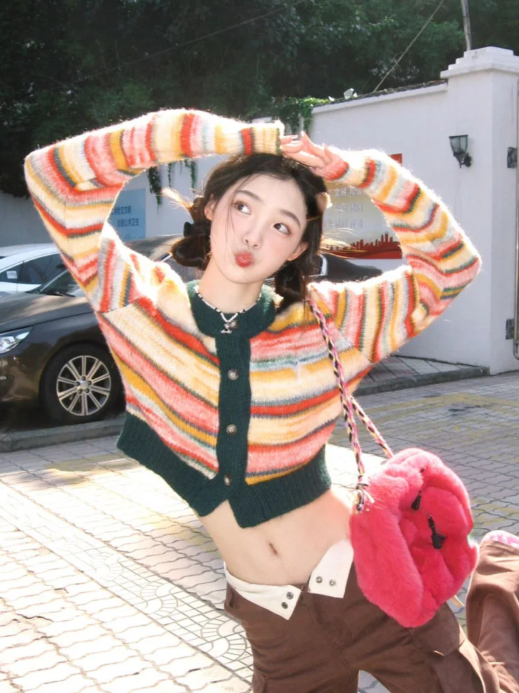 All Match Grunge Striped Contrast Color Cropped Cardigan Y2k Aesthetic Vintage Knitted Cardigan Fashion Harajuku Women Jumpers 
All Match Grunge Striped Contrast Color Cropped Cardigan Y2k Aesthetic Vintage Knitted Cardigan Fashion Harajuku Women Jumpers