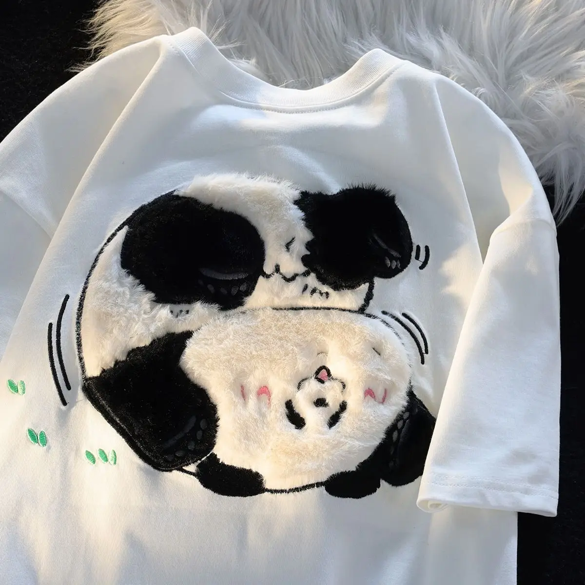 Cotton fat little panda couple loose T-shirt female summer cute ins art college short sleeved harajuku women clothing y2k top 
Cotton fat little panda couple loose T-shirt female summer cute ins art college short sleeved harajuku women clothing y2k top