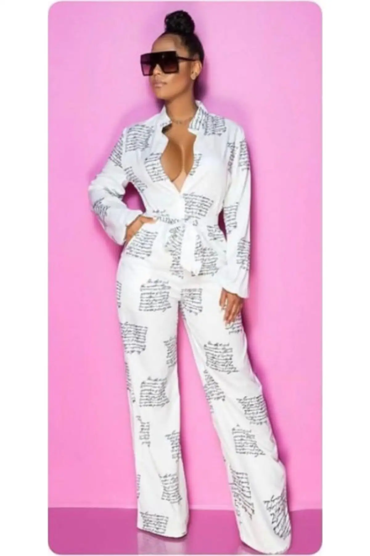 Women's Overalls White Print Jumpsuit Hot Style Quality Fabric Sleeveless Baggy Trousers Casual Jumpsuit
Women's Overalls White Print Jumpsuit Hot Style Quality Fabric Sleeveless Baggy Trousers Casual Jumpsuit