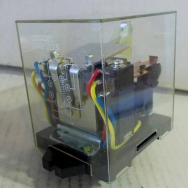 Твердотельное реле и основа G4Q-212S DC24V MM2XP 8PFA18PIN, альтернативное рабочее реле
Твердотельное реле и основа G4Q-212S DC24V MM2XP 8PFA18PIN, альтернативное рабочее реле