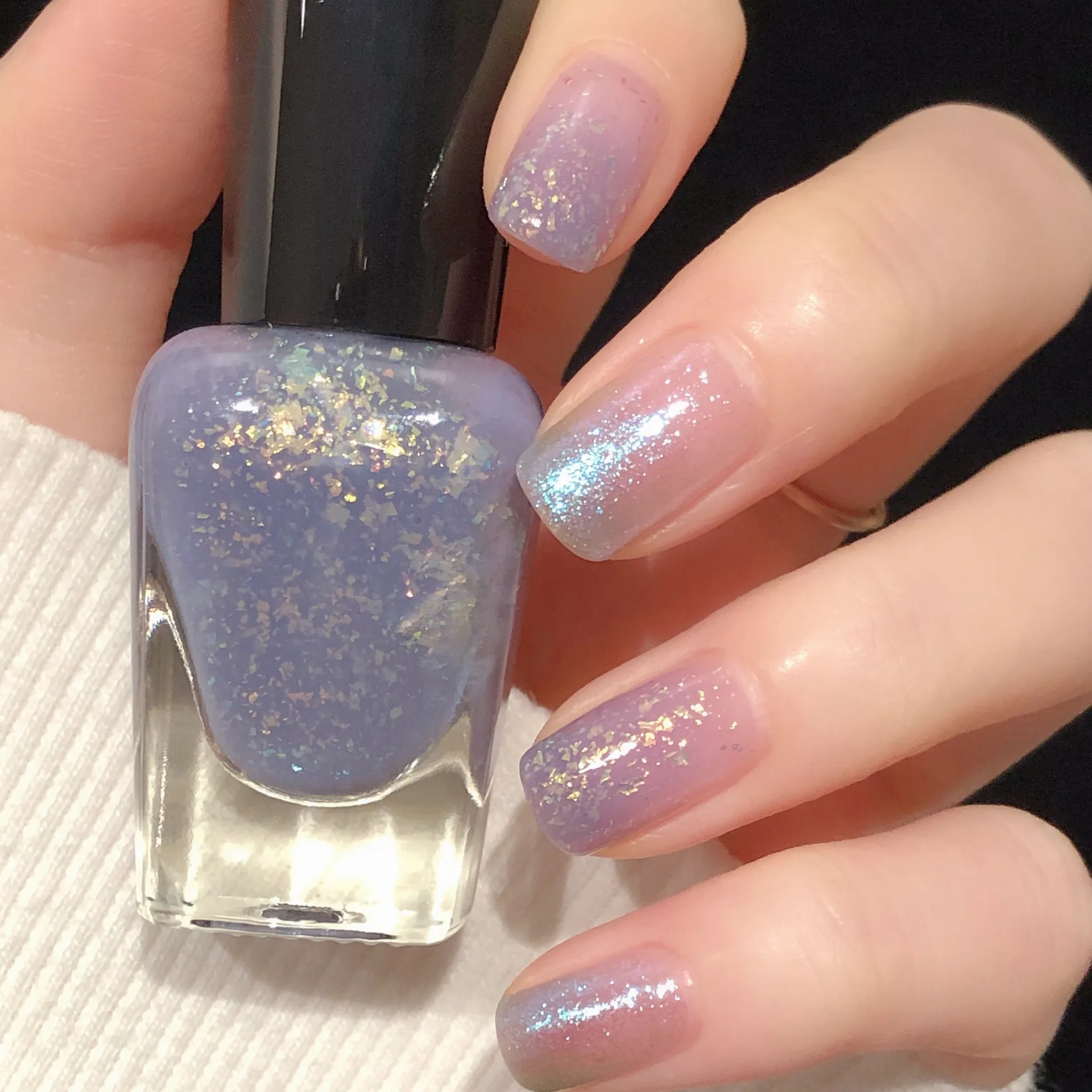 8ml Nail Art Tearable Quick Dry Normal Without Lamp Nail Polish Glitter Sequins UV Varnish Matte Waterproof No-bake Nail Polish
8ml Nail Art Tearable Quick Dry Normal Without Lamp Nail Polish Glitter Sequins UV Varnish Matte Waterproof No-bake Nail Polish