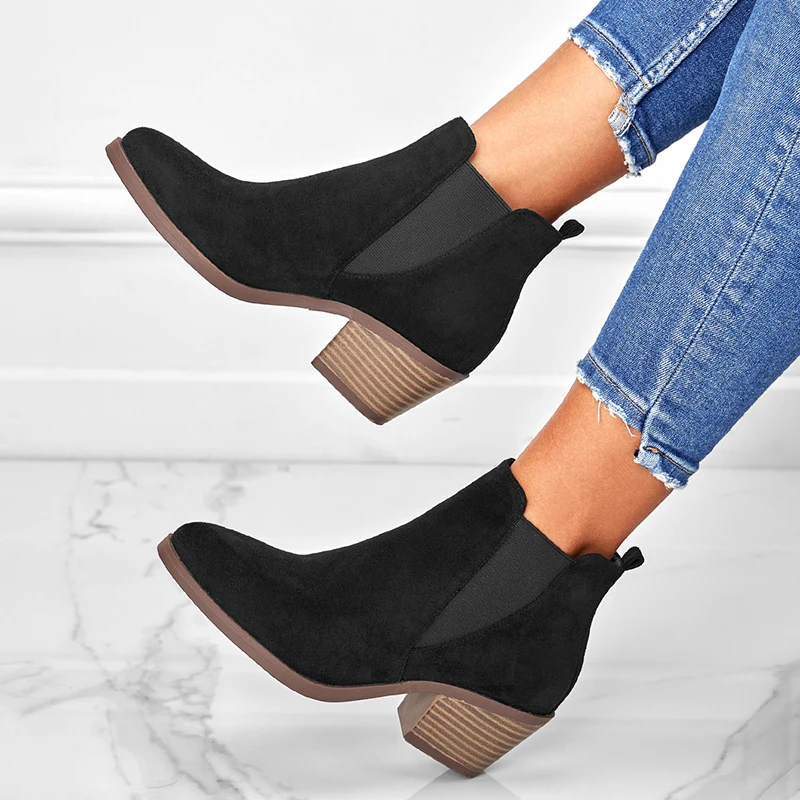 2022 New Summer Lady Platform Black Female Chunky Mid Heels Ankle Boots Women's Shoe
2022 New Summer Lady Platform Black Female Chunky Mid Heels Ankle Boots Women's Shoe