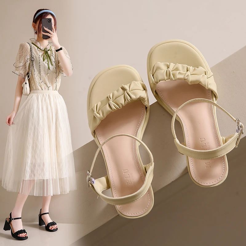 New Summer 2023 Super Hot Thick Heel Fairy Style Fashion Matching Skirt, Small Style, High Heel Shoes Appear Slim
New Summer 2023 Super Hot Thick Heel Fairy Style Fashion Matching Skirt, Small Style, High Heel Shoes Appear Slim