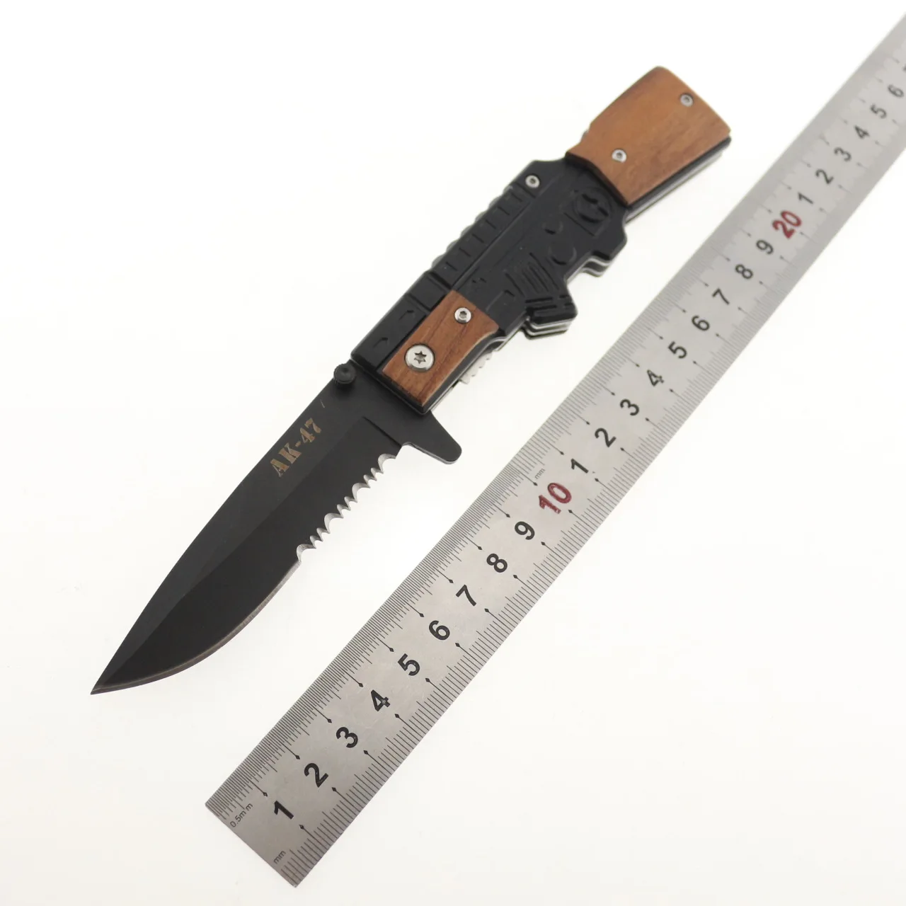 Personalized K47 Folding Knife Outdoor Knife Defensive Wood Handle Folding Blade Special Battle Outdoor Knife
Personalized K47 Folding Knife Outdoor Knife Defensive Wood Handle Folding Blade Special Battle Outdoor Knife
