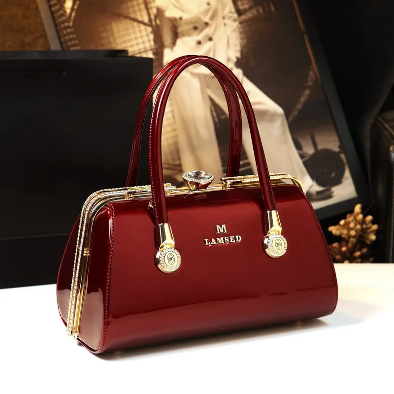 

Middle-aged mother bag shoulder messenger handbag bright leather Patent leather capacity bolsos para mujeres designer luxury bag