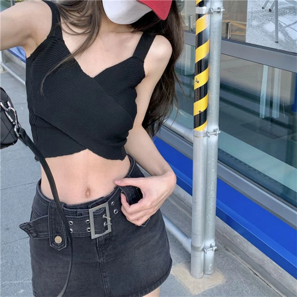 Women Ribbed Tank Top Sleeveless Cami Vest Casual T-Shirt Basic Blouse Crop Top Moisture Wicking Summer Slimming Women's Clothes
Women Ribbed Tank Top Sleeveless Cami Vest Casual T-Shirt Basic Blouse Crop Top Moisture Wicking Summer Slimming Women's Clothes