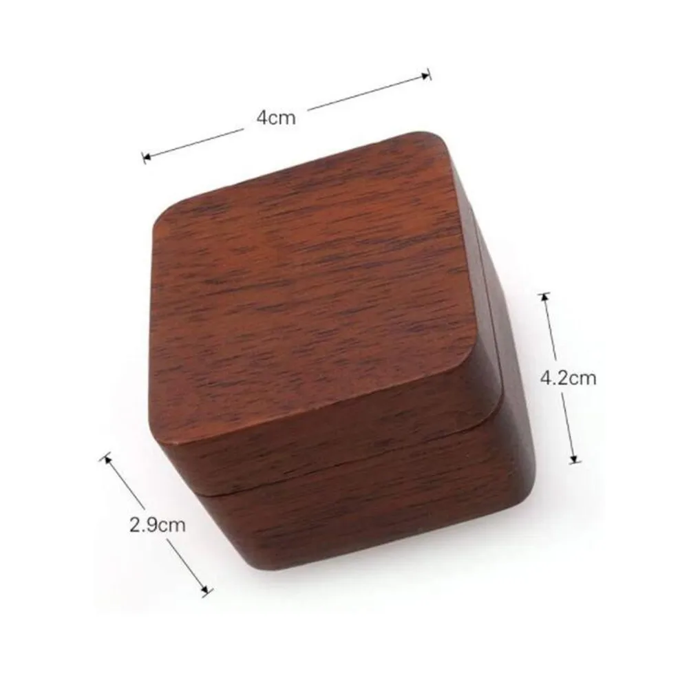 Wooden Guitar Plectrum Box Holder Portable Picks Box Collector With 3Pcs Wood Picks Guitar Bass Ukulele Parts Accessories Gift
Wooden Guitar Plectrum Box Holder Portable Picks Box Collector With 3Pcs Wood Picks Guitar Bass Ukulele Parts Accessories Gift