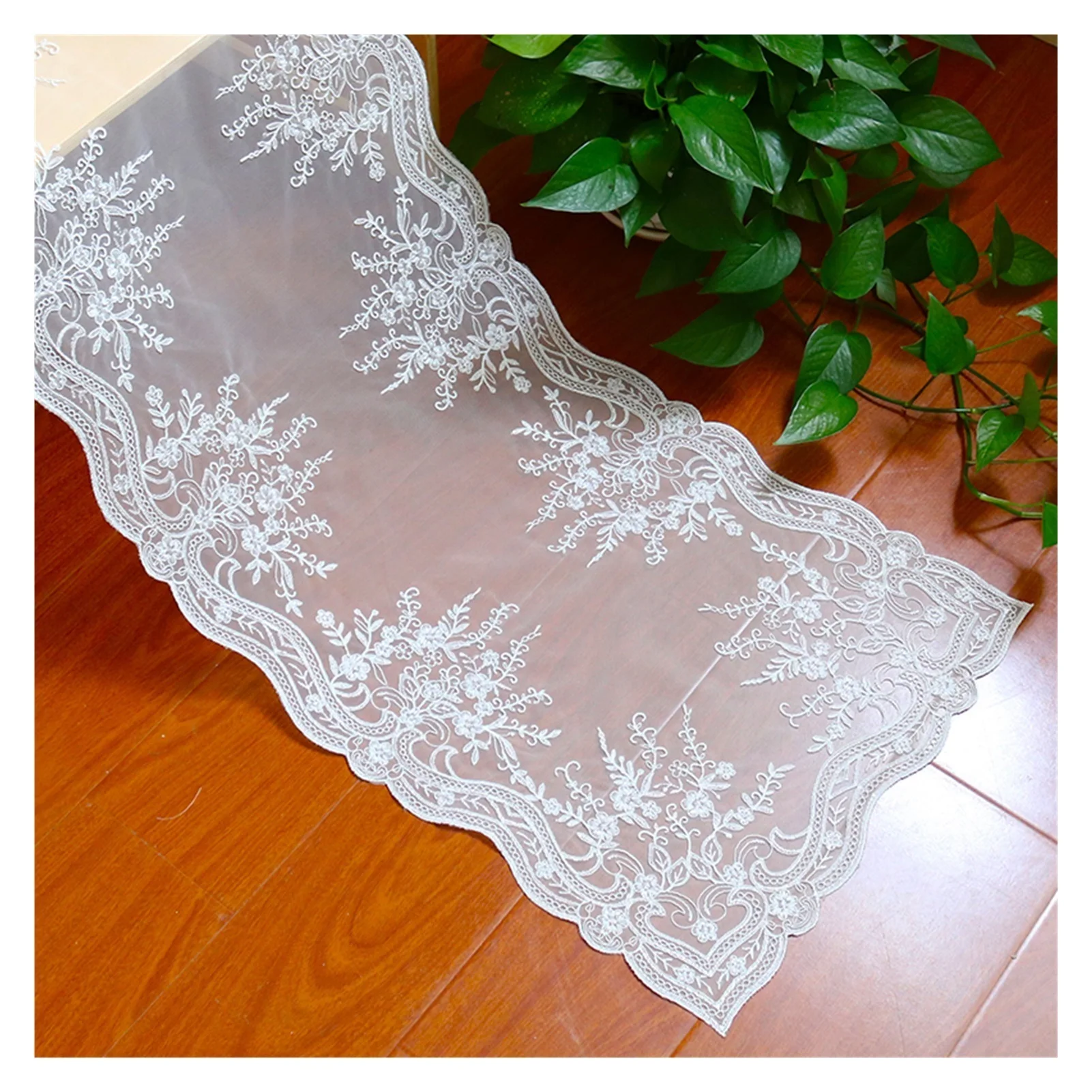 New European-style Net Yarn Simple Embroidered Table Runner Tablecloth Korean Lace Coffee Table TV Cabinet Dressing Table Cover
New European-style Net Yarn Simple Embroidered Table Runner Tablecloth Korean Lace Coffee Table TV Cabinet Dressing Table Cover