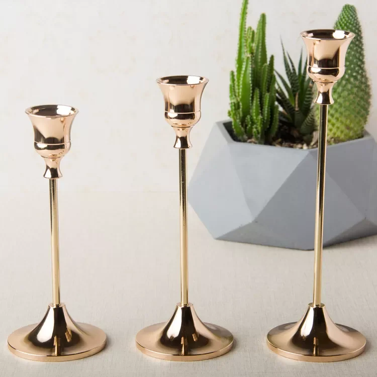 3Pcs Simple Moments Retro Bronze Candle Holders Wedding Party Vintage Metal Candlestick Home Decor Christmas Candle Holders
3Pcs Simple Moments Retro Bronze Candle Holders Wedding Party Vintage Metal Candlestick Home Decor Christmas Candle Holders