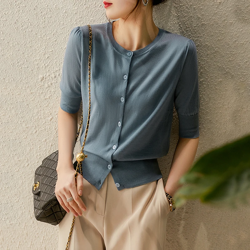 Women Knit Cardigan Women O Neck Top Fashion Short Sleeve Single Breasted Coat Female Cardigan De Moda Mujer 2022 Women Knitwear
Women Knit Cardigan Women O Neck Top Fashion Short Sleeve Single Breasted Coat Female Cardigan De Moda Mujer 2022 Women Knitwear
