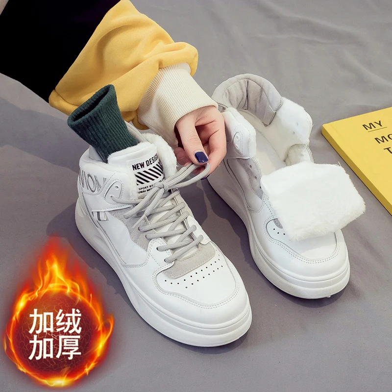 High Top Women Sneakers Comfortable Basketball Shoes Thermal Women Training Sneakers Non Slip Wear-Resisting Outdoor Trainers
High Top Women Sneakers Comfortable Basketball Shoes Thermal Women Training Sneakers Non Slip Wear-Resisting Outdoor Trainers