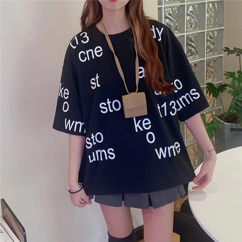 harajuku t shirt women letter Print Short Sleeve T-shirt Fashion Casual Loose black tops woman tshirts aesthetic korean clothes 
harajuku t shirt women letter Print Short Sleeve T-shirt Fashion Casual Loose black tops woman tshirts aesthetic korean clothes