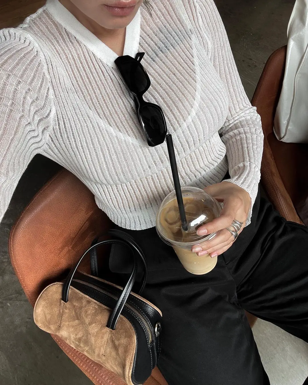 New Fashion White Elegant Striped See Through Women Tops Outfits Long Sleeve T-Shirts Tees Skinny Club Party Clothes
New Fashion White Elegant Striped See Through Women Tops Outfits Long Sleeve T-Shirts Tees Skinny Club Party Clothes