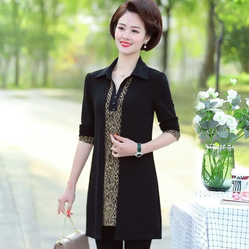Fake Two Pieces Women T-Shirt Middle Age Mother Tee Tops Spring Autumn Pullovers Fashion Women Long Sleeve Clothing 5xl E382
Fake Two Pieces Women T-Shirt Middle Age Mother Tee Tops Spring Autumn Pullovers Fashion Women Long Sleeve Clothing 5xl E382