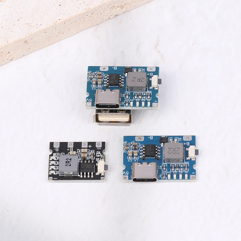 1Pc Type-C USB 5V 2.4A Boost Converter Step-Up Power Module Lithium Battery Charging Protection Board For USB Charger
1Pc Type-C USB 5V 2.4A Boost Converter Step-Up Power Module Lithium Battery Charging Protection Board For USB Charger
