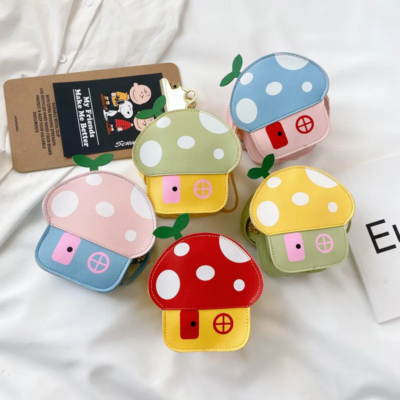 Kids' Shoulder Bags Mashroom Shaped Fashion Mini Pouch Cross Body Girls Kawaii Korean Style Cartoon Children 5-color Chic New
Kids' Shoulder Bags Mashroom Shaped Fashion Mini Pouch Cross Body Girls Kawaii Korean Style Cartoon Children 5-color Chic New