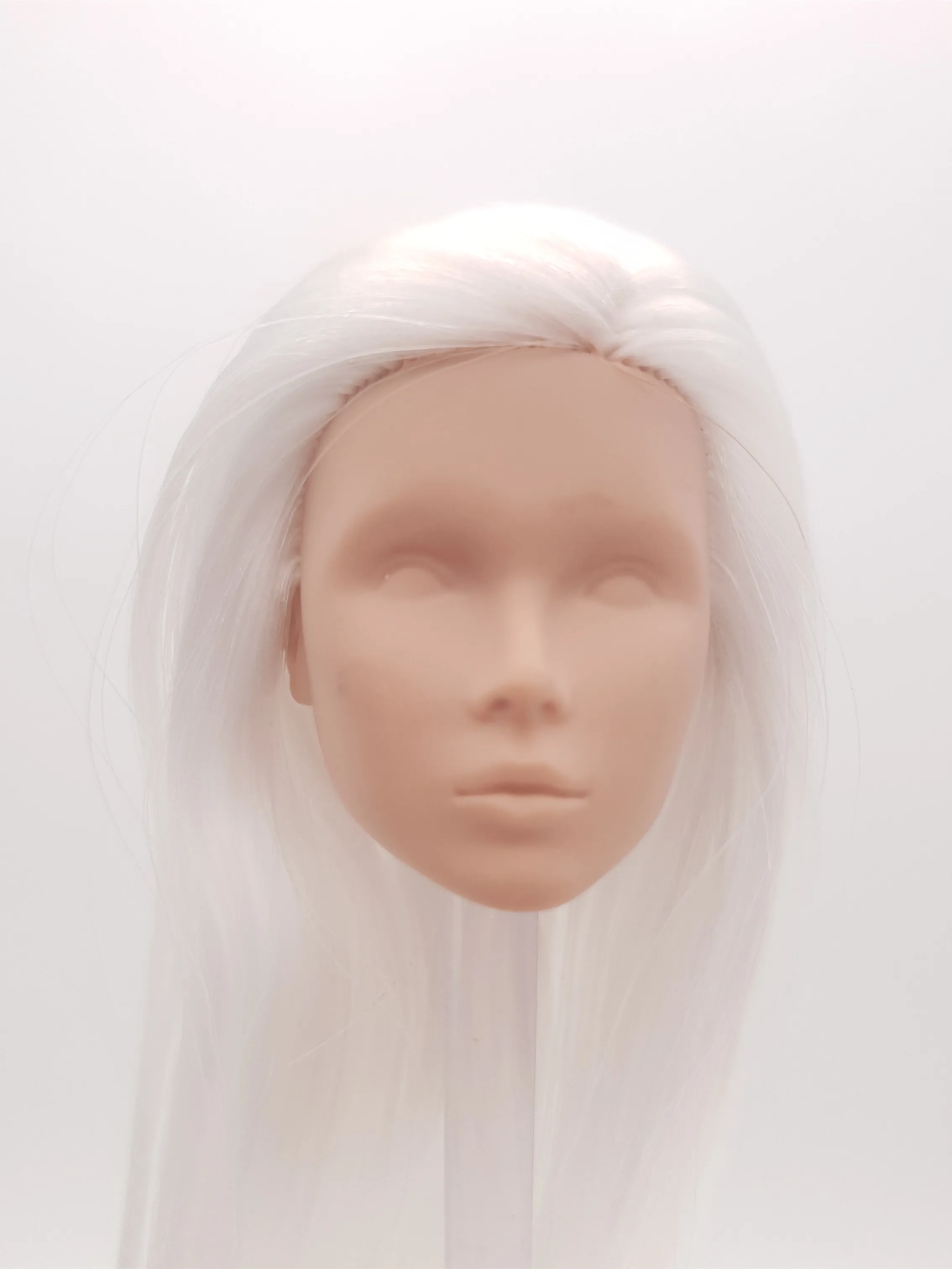 Модные королевские волосы, фиолетовые волосы Lilith Eden, пустое лицо FR, белая кожа, масштаб 1/6, цельная Кукольная голова
Модные королевские волосы, фиолетовые волосы Lilith Eden, пустое лицо FR, белая кожа, масштаб 1/6, цельная Кукольная голова