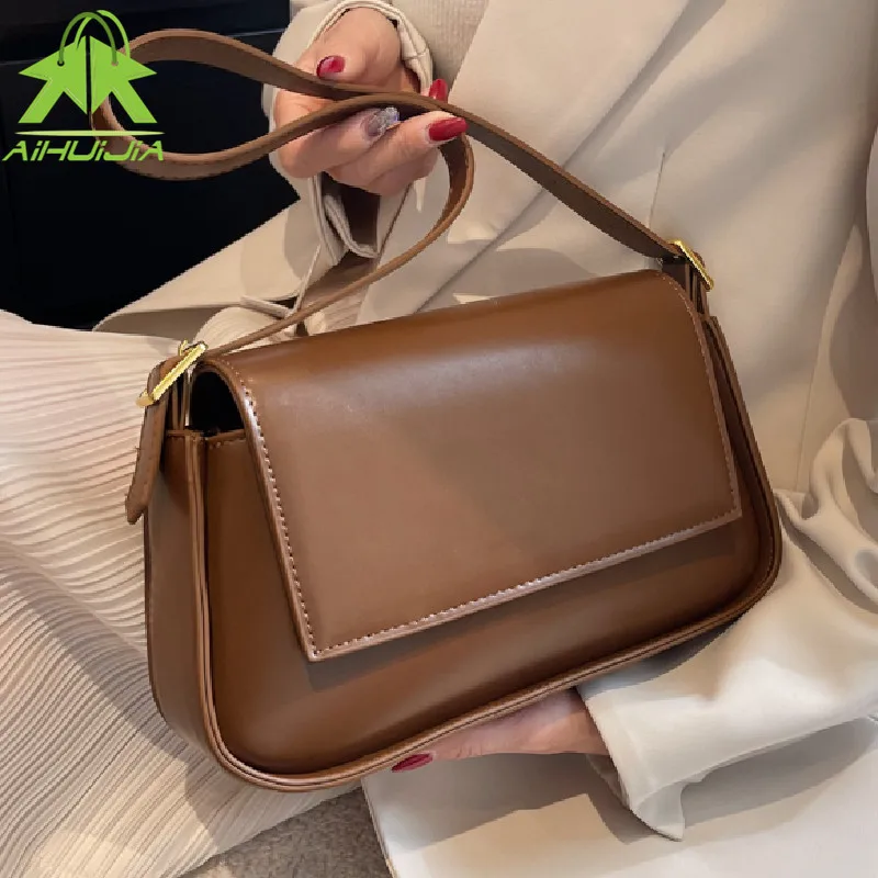 Vintage Solid Color Small PU Leather Shoulder Bags For Women 2022 New Hit Simple HandbagsAnd Purses Female Travel Messenger Bag
Vintage Solid Color Small PU Leather Shoulder Bags For Women 2022 New Hit Simple HandbagsAnd Purses Female Travel Messenger Bag