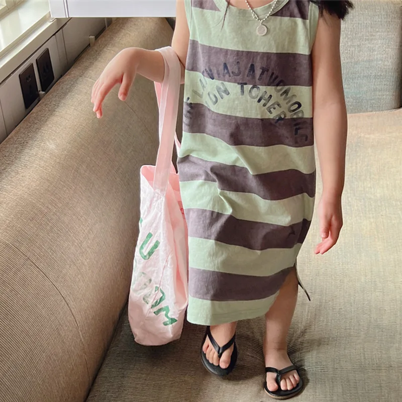 2023 Summer New Baby Girls Sleeveless Striped Vest Skirt Children Letter Print Casual Dress Kids Toddler Versatile Strap Dresses
2023 Summer New Baby Girls Sleeveless Striped Vest Skirt Children Letter Print Casual Dress Kids Toddler Versatile Strap Dresses