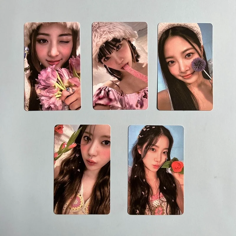 5PCS/set Kpop Lomo Cards LE SSERAFIM ANTIFRAGILE NEW Ablum FEARLESS Girl Group Photocard Cute Print Card Poster Fans Gift
5PCS/set Kpop Lomo Cards LE SSERAFIM ANTIFRAGILE NEW Ablum FEARLESS Girl Group Photocard Cute Print Card Poster Fans Gift
