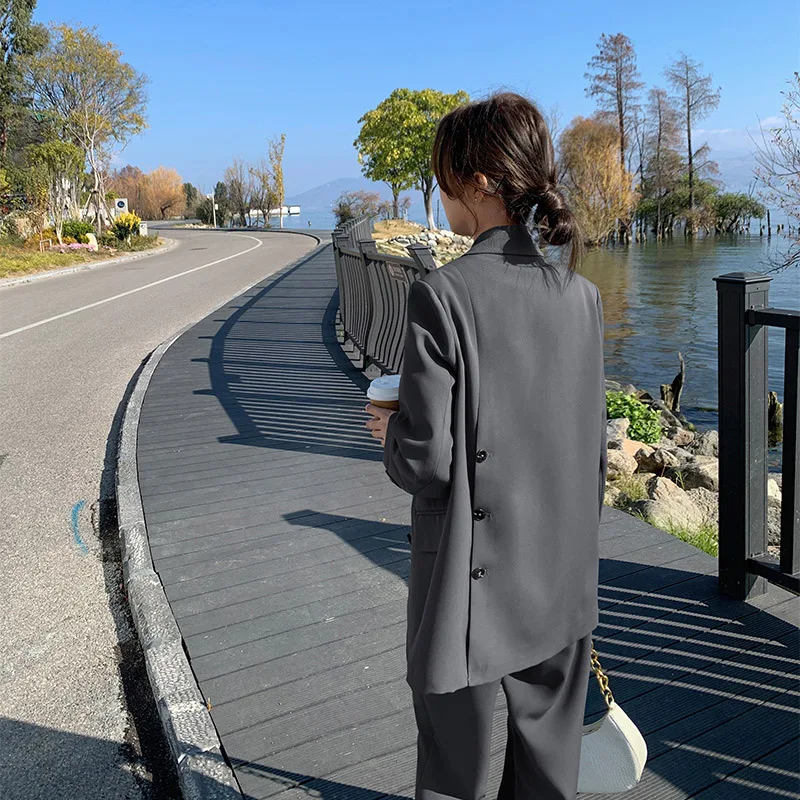 SuperAen Gray Women's Blazer Long Pants Women's Spring Autumn 2023 New Korean Design Office Wear Women Sets
SuperAen Gray Women's Blazer Long Pants Women's Spring Autumn 2023 New Korean Design Office Wear Women Sets