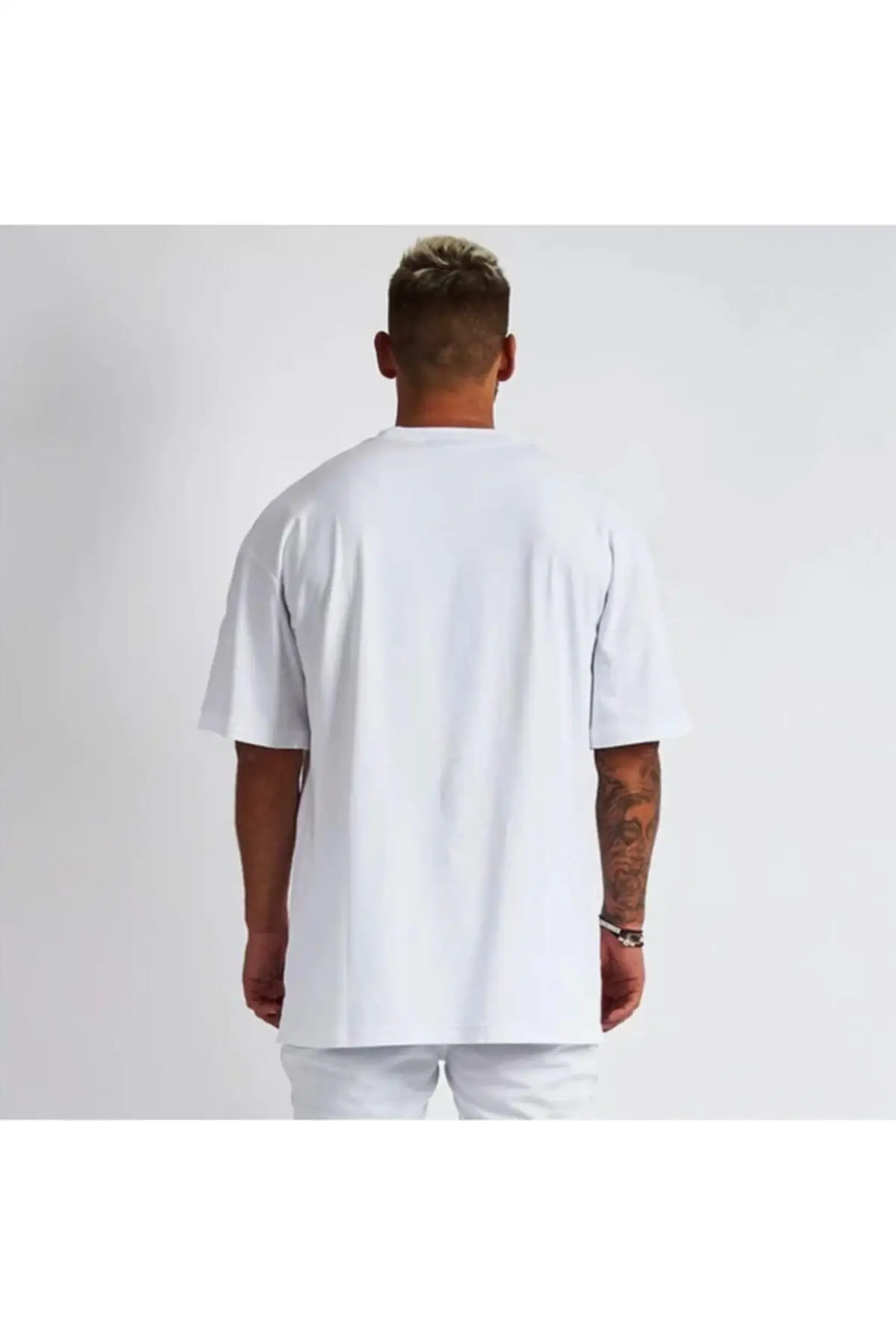 Базовая Мужская футболка большого размера
Базовая Мужская футболка большого размера