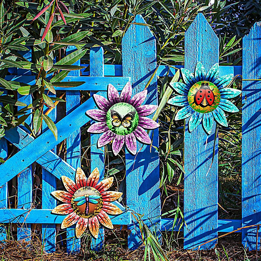 Home Fence Ornament Metal Flower Wall Art Hanging Sculpture Garden Decoration
Home Fence Ornament Metal Flower Wall Art Hanging Sculpture Garden Decoration