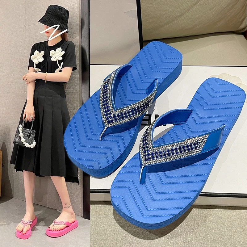 Women's Shoes Trend 2022 Flip Flops Flat Fashion Beach Summer Woman Sandals Luxury Rhinestone Casual Slippers Ladies Outside EVA
Women's Shoes Trend 2022 Flip Flops Flat Fashion Beach Summer Woman Sandals Luxury Rhinestone Casual Slippers Ladies Outside EVA