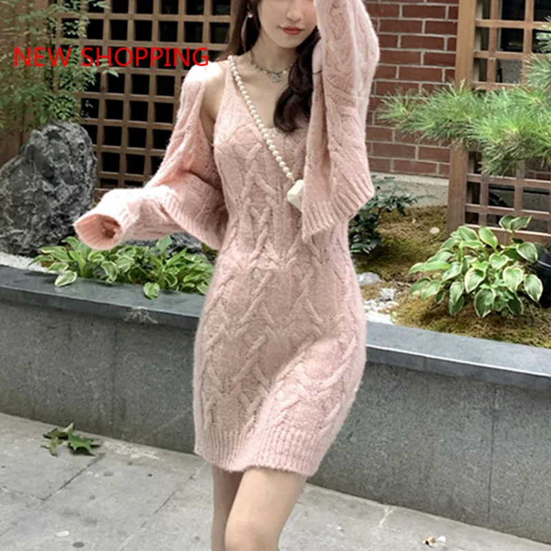 Winter Sweater Dress Women 2 Piece Set 2021 Autumn New French Retro Pink Knitted Dresses Female Elegant Sweet Two-piece Suit y2k
Winter Sweater Dress Women 2 Piece Set 2021 Autumn New French Retro Pink Knitted Dresses Female Elegant Sweet Two-piece Suit y2k