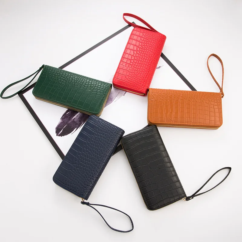 Women's Bag 2022 New Crocodile Print Wallet Zippered Multi-layer Simple HandBag Purse
Women's Bag 2022 New Crocodile Print Wallet Zippered Multi-layer Simple HandBag Purse