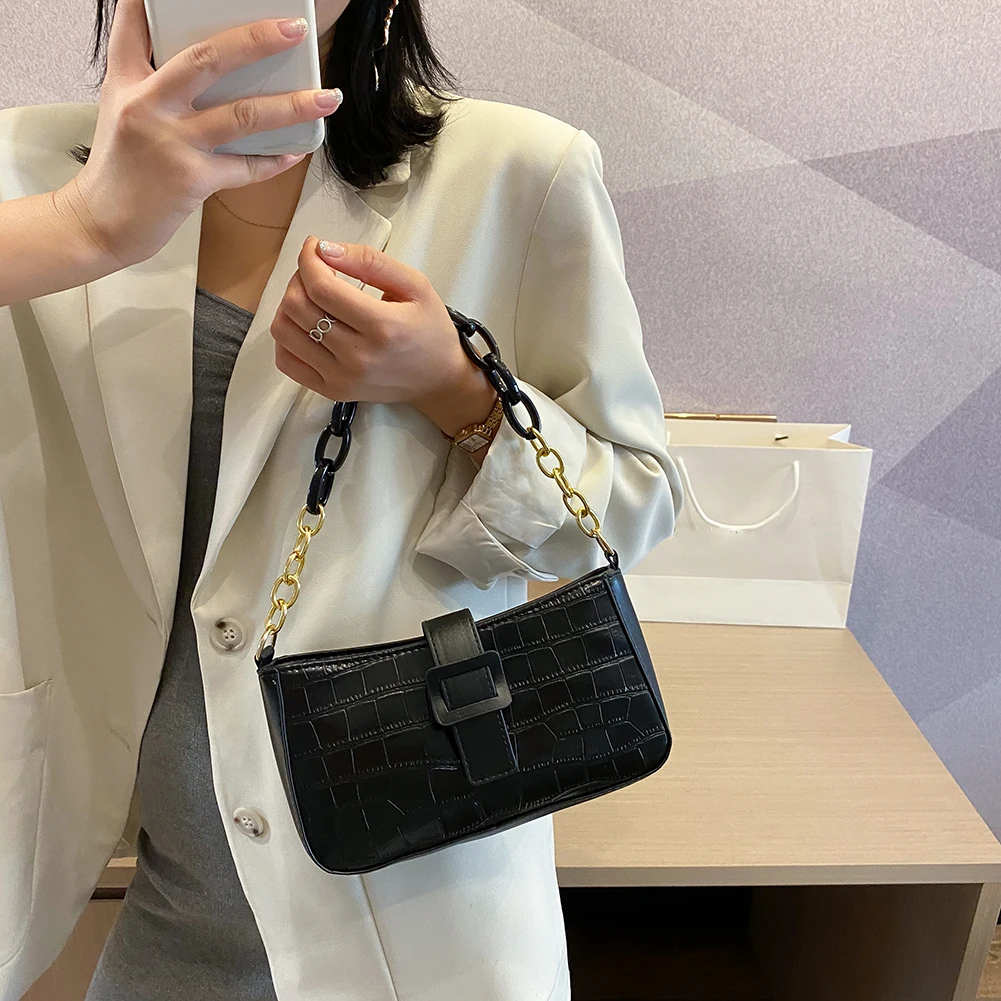 Simple Chain Crossbody Bags Daily Shoulder Phone Pouch Women Casual Alligator PU for Outdoor Shopping Traveling Ornament
Simple Chain Crossbody Bags Daily Shoulder Phone Pouch Women Casual Alligator PU for Outdoor Shopping Traveling Ornament