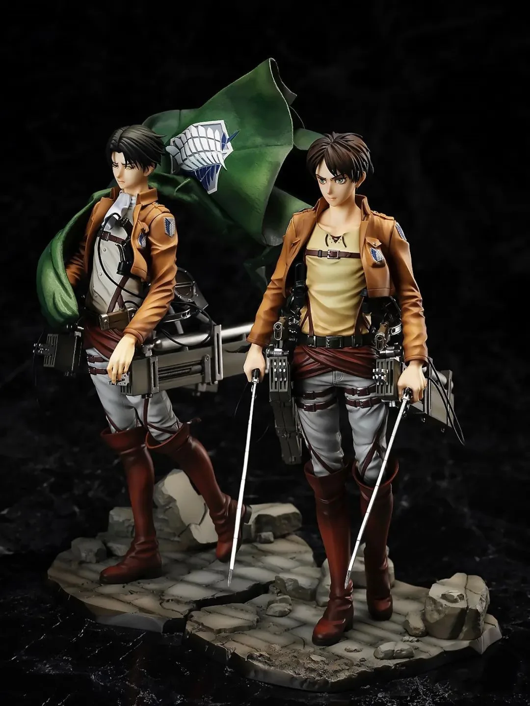 26CM Classic Anime Attack on Titan Figure Levi·Ackmen Character Cloak Dress Up Model Toy Gift Collection PVC Material
26CM Classic Anime Attack on Titan Figure Levi·Ackmen Character Cloak Dress Up Model Toy Gift Collection PVC Material