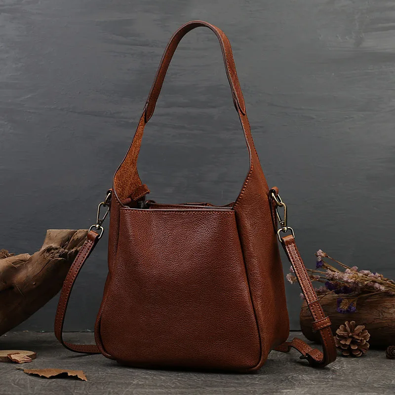 EUMOAN New leather bags for Women Solid color vintage ladies Carrying crossbody bags with first layer cowhide bags for women
EUMOAN New leather bags for Women Solid color vintage ladies Carrying crossbody bags with first layer cowhide bags for women