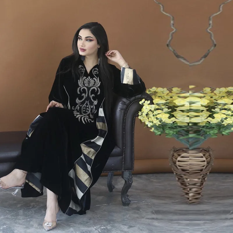 Women's Embroidered V Neck Printing A Line Casual Loose Ankle-Length Arab Dubai Muslim Dress woman abaya
Women's Embroidered V Neck Printing A Line Casual Loose Ankle-Length Arab Dubai Muslim Dress woman abaya