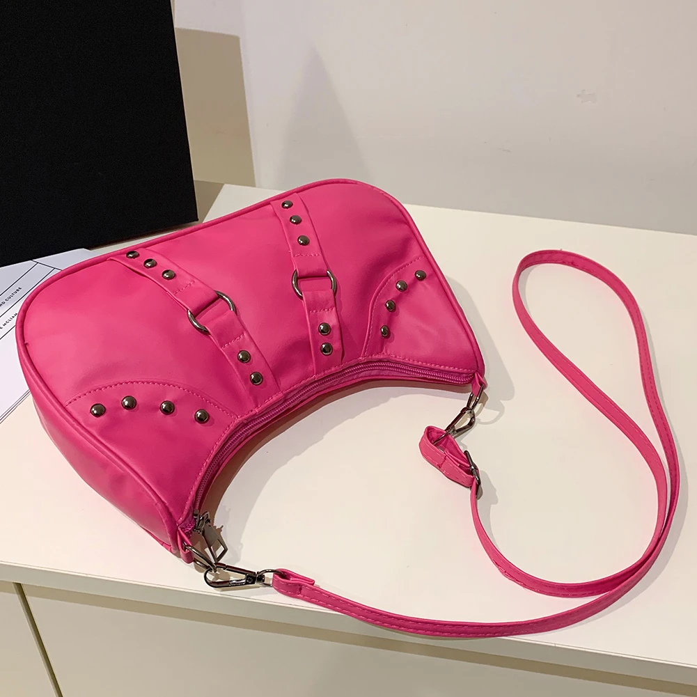 Women Fashion Shopping Bag Cool Rivet Messenger Bag Personality Trendy Girl High-quality Large Bag for Travel Vacation
Women Fashion Shopping Bag Cool Rivet Messenger Bag Personality Trendy Girl High-quality Large Bag for Travel Vacation