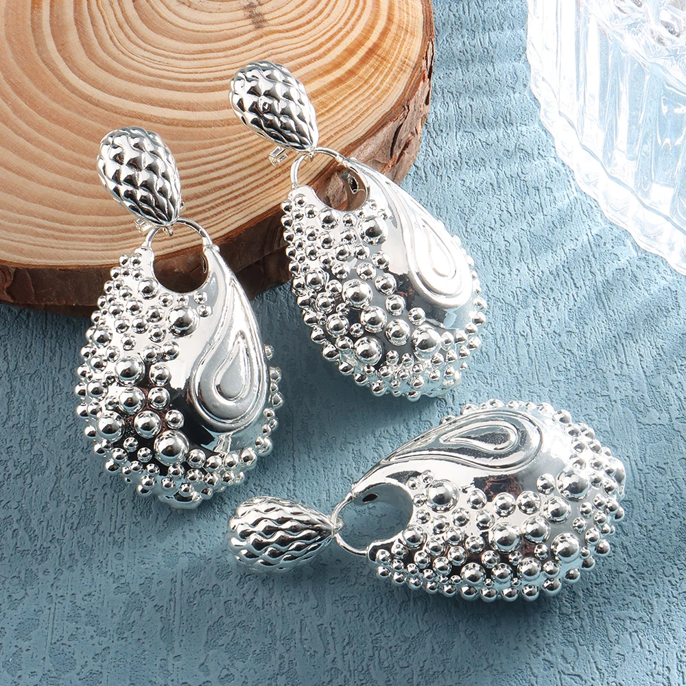 Silver Color Earrings and Pendants for Dubai Wedding Drop Earrings Necklace for Bridal Design Jewelry Nigerian Accessories
Silver Color Earrings and Pendants for Dubai Wedding Drop Earrings Necklace for Bridal Design Jewelry Nigerian Accessories