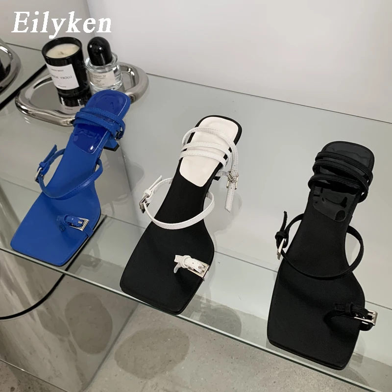 Eilyken 2022 Summer New Narrow Band Buckle Clip-on Women Sandals Low Heel Ladies Dress Pumps Shoes Gladiator Dress Sandals
Eilyken 2022 Summer New Narrow Band Buckle Clip-on Women Sandals Low Heel Ladies Dress Pumps Shoes Gladiator Dress Sandals