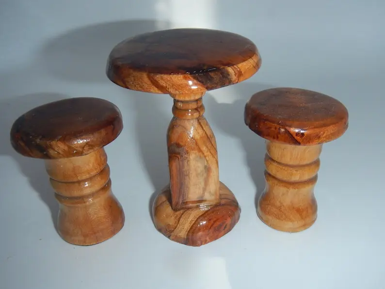 Барный стол и стулья-корень яблони
Барный стол и стулья-корень яблони