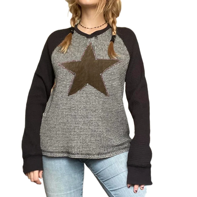 Y2K Vintage Grunge Harajuku Tees Star Print Patchwork Long Sleeve T-shirt Autumn Spring Knitted Pullovers Tops Women Clothes 
Y2K Vintage Grunge Harajuku Tees Star Print Patchwork Long Sleeve T-shirt Autumn Spring Knitted Pullovers Tops Women Clothes