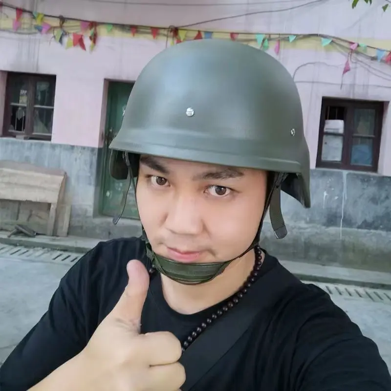 Light helmet tactical helmet super portable suspension system plastic special training helmet
Light helmet tactical helmet super portable suspension system plastic special training helmet