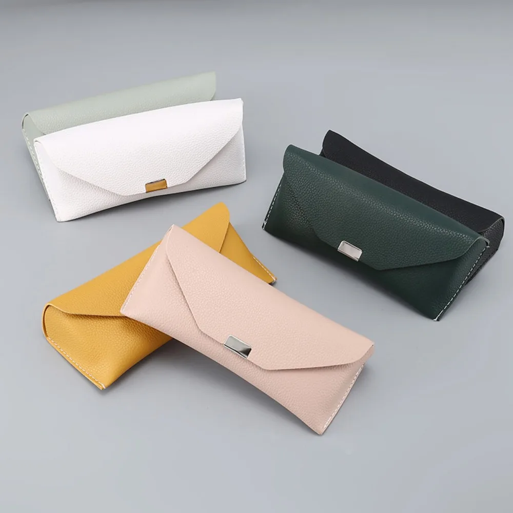 New Style Fashion Portable PU Glasses Case Square Buckle Leather Case Lychee Pattern Soft Bag Sunglasses Glasses Case 
New Style Fashion Portable PU Glasses Case Square Buckle Leather Case Lychee Pattern Soft Bag Sunglasses Glasses Case