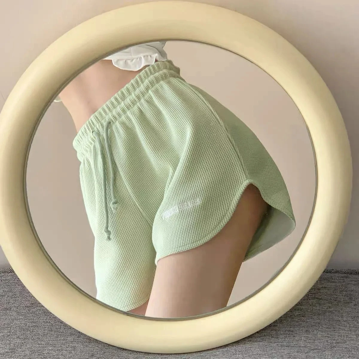 Vintage Loose High Waist Sweatpants Women's Summer Shorts Wide Leg Aesthetic Casual Y2K Hottie Free Shipping
Vintage Loose High Waist Sweatpants Women's Summer Shorts Wide Leg Aesthetic Casual Y2K Hottie Free Shipping