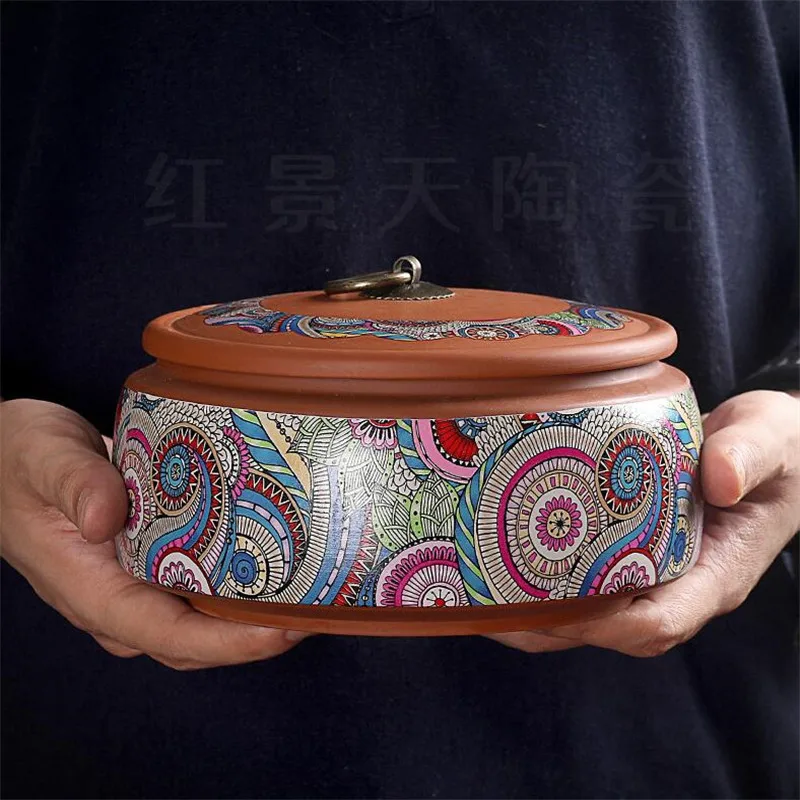 Yixing Purple Clay Tea Storage Jar Hand Painted Vintage Seal Caddy Accessories Tea Canister Coffee Beans Caddies Cans Decoration
Yixing Purple Clay Tea Storage Jar Hand Painted Vintage Seal Caddy Accessories Tea Canister Coffee Beans Caddies Cans Decoration