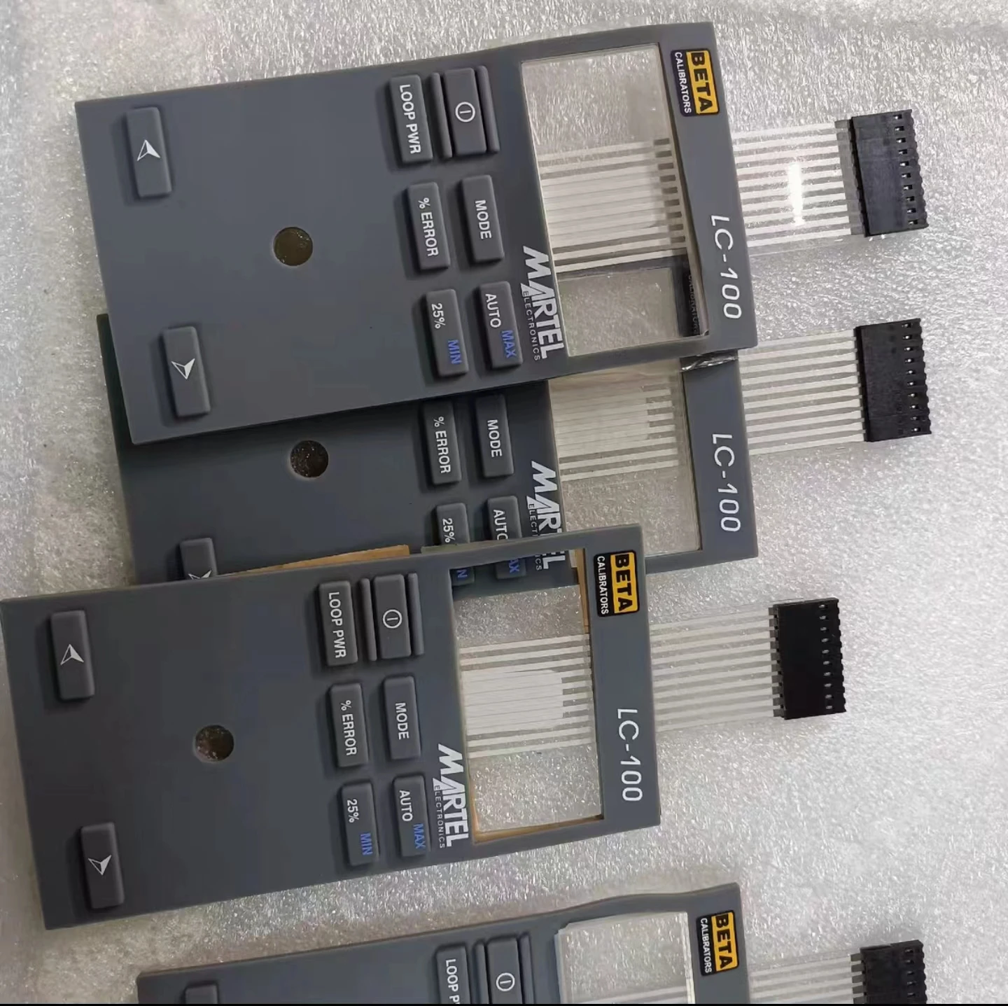 Новинка и оригинальный корпус ключей для бета-лампы тестер для обслуживания и замены пленки бесплатно
Новинка и оригинальный корпус ключей для бета-лампы тестер для обслуживания и замены пленки бесплатно