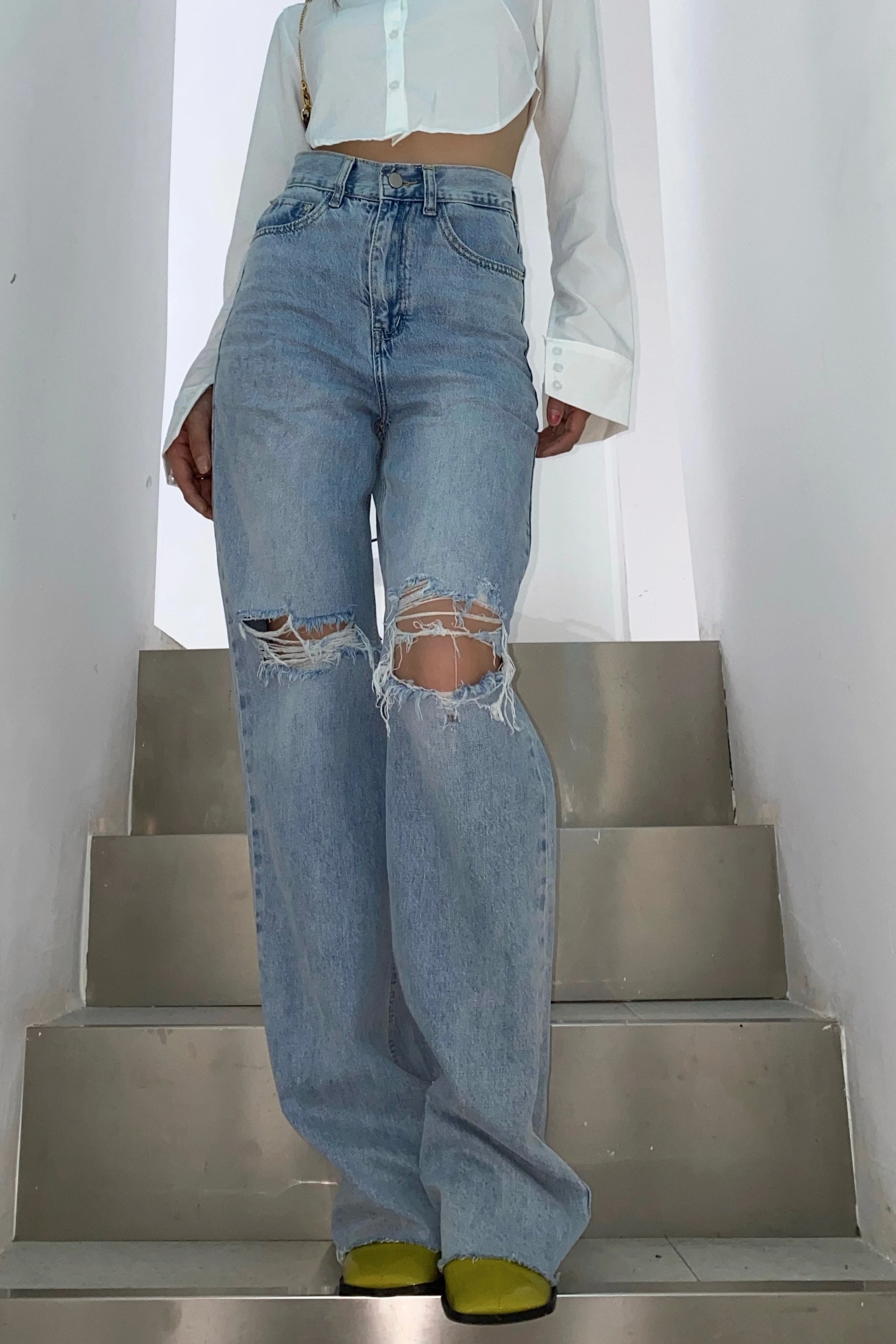 Women's High Waist Wide Leg Jeans Spring Summer Ripped Micro Flare Loose Long Jeans Lady Streetwear Casual Loose Denim Pants
Women's High Waist Wide Leg Jeans Spring Summer Ripped Micro Flare Loose Long Jeans Lady Streetwear Casual Loose Denim Pants