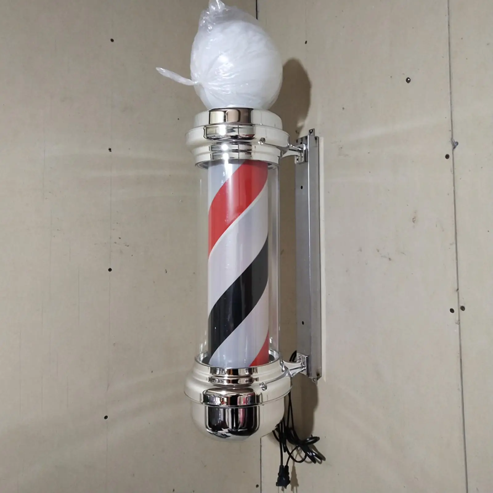 Barber Pole LED Light Rotating Hair Salon Shop Sign Stripe Design Waterproof with Ball Wall Mounted for Outdoor Hairdressing
Barber Pole LED Light Rotating Hair Salon Shop Sign Stripe Design Waterproof with Ball Wall Mounted for Outdoor Hairdressing
